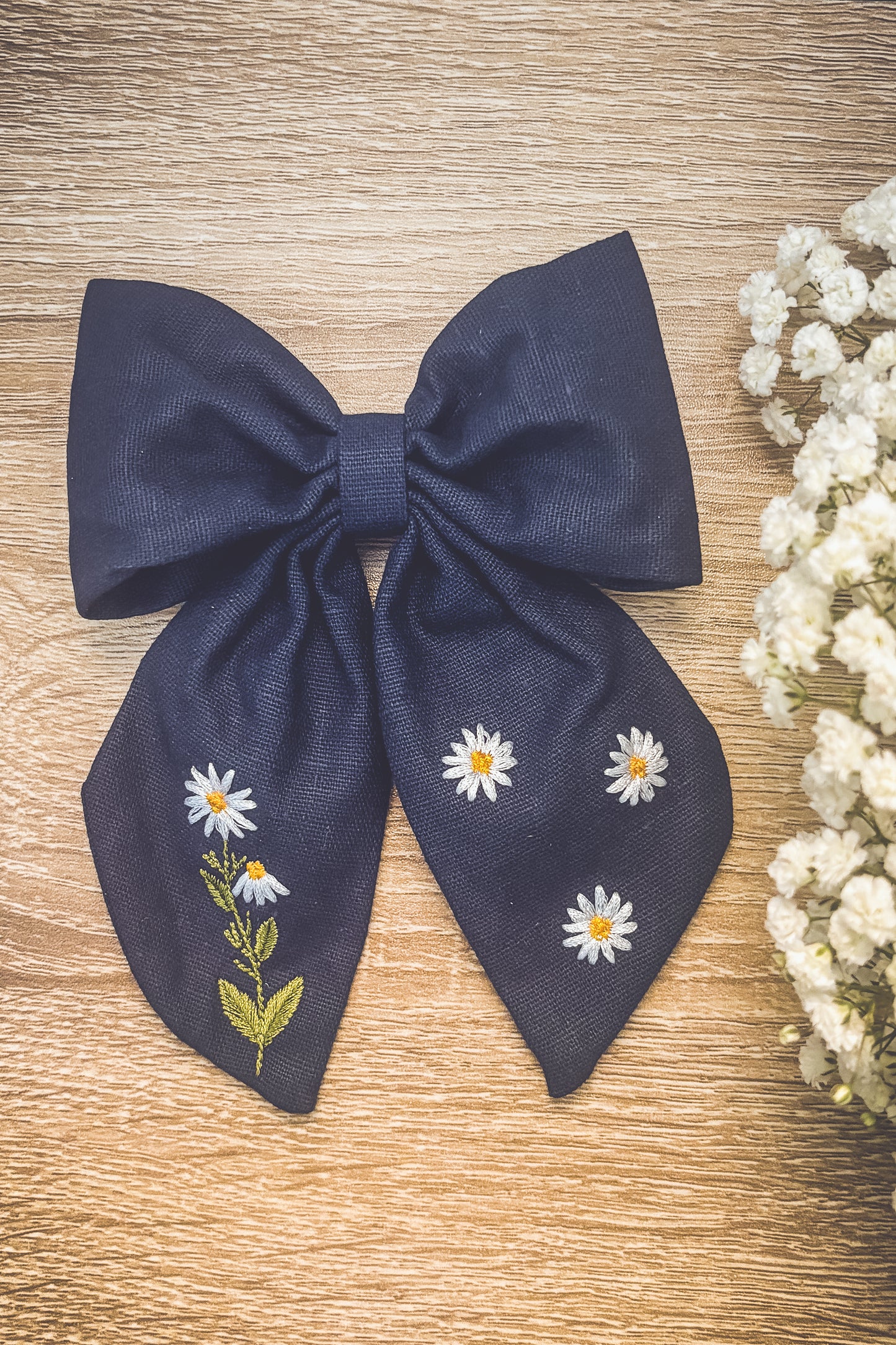 Adorable Blue Daisy Bow