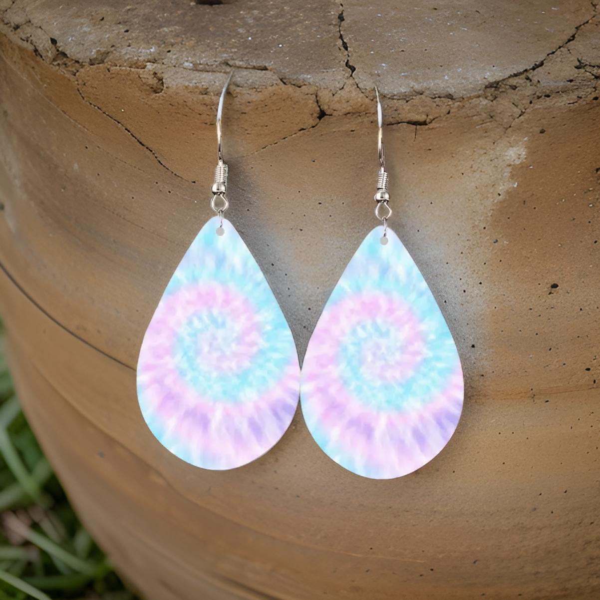 Beautiful Tie Dye Drop Earrings