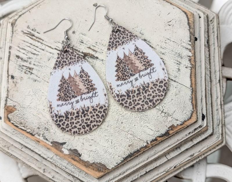 Adorable Christmas Drop Earrings