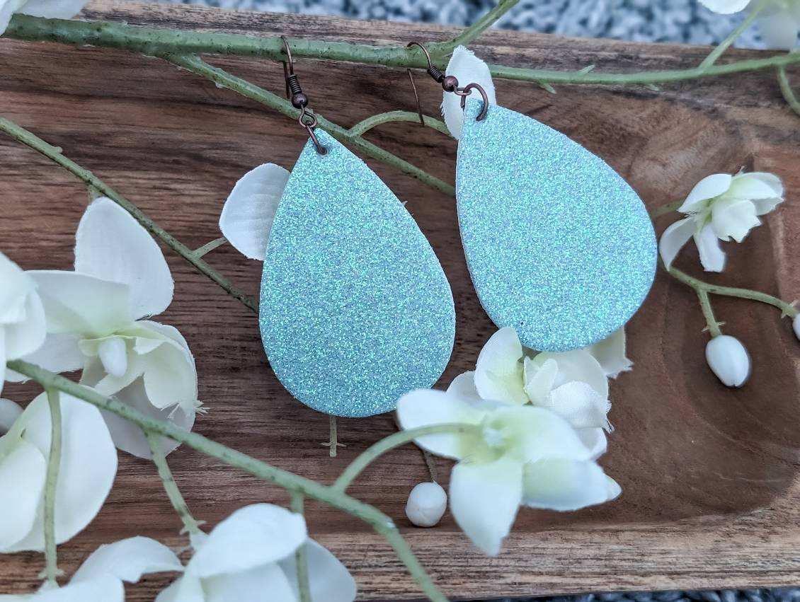 Beautiful Turquoise Drop Earring Set