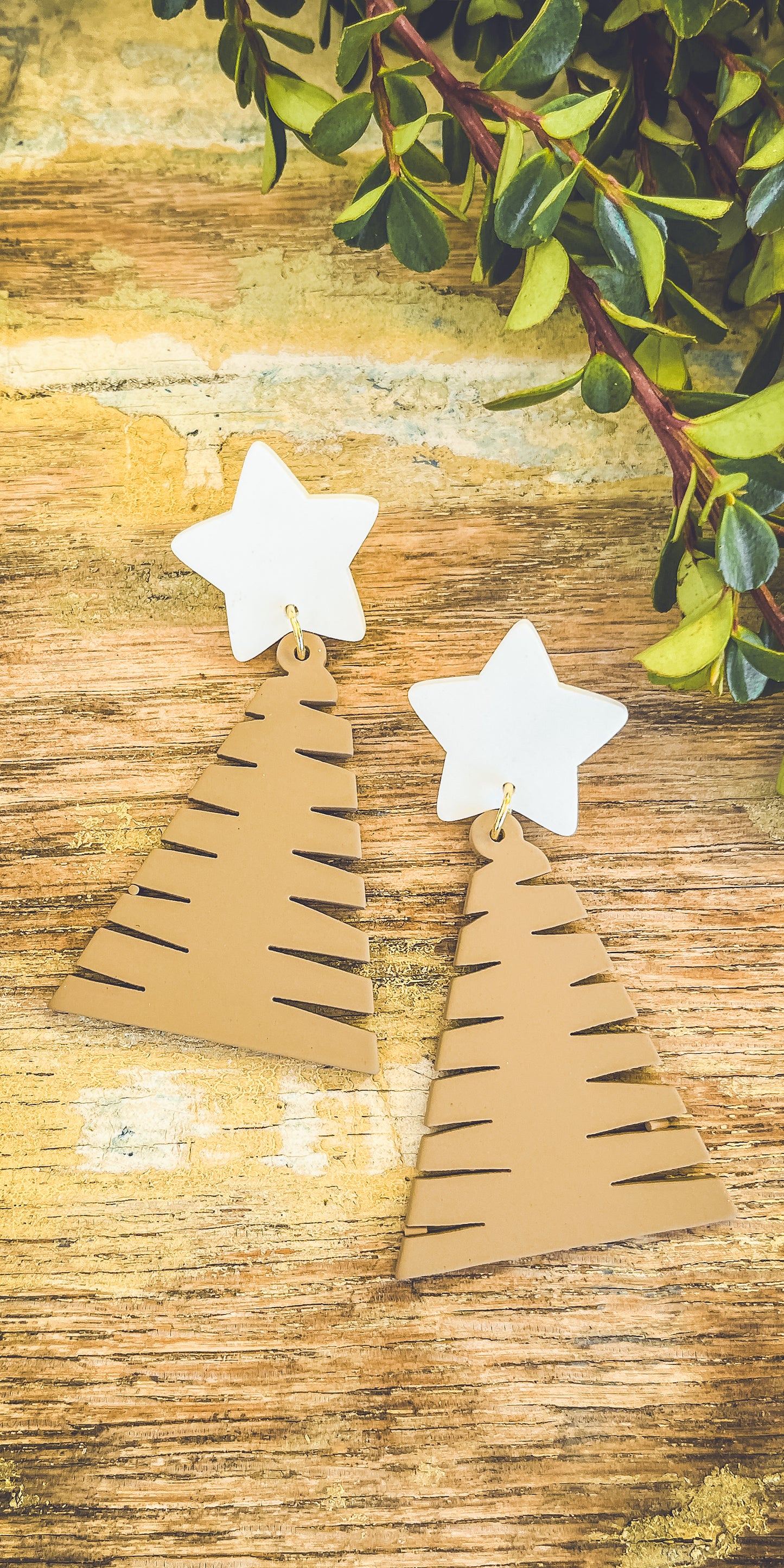 Adorable Silent Night Christmas Tree Earrings