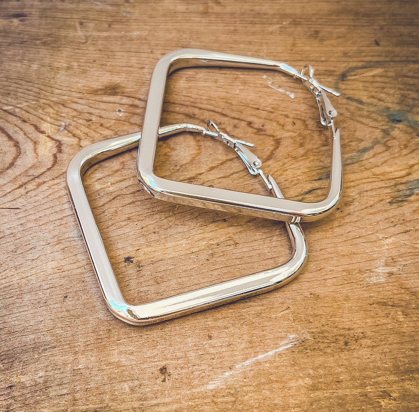 The Everyday Statement Hoop Square - Gold or Silver