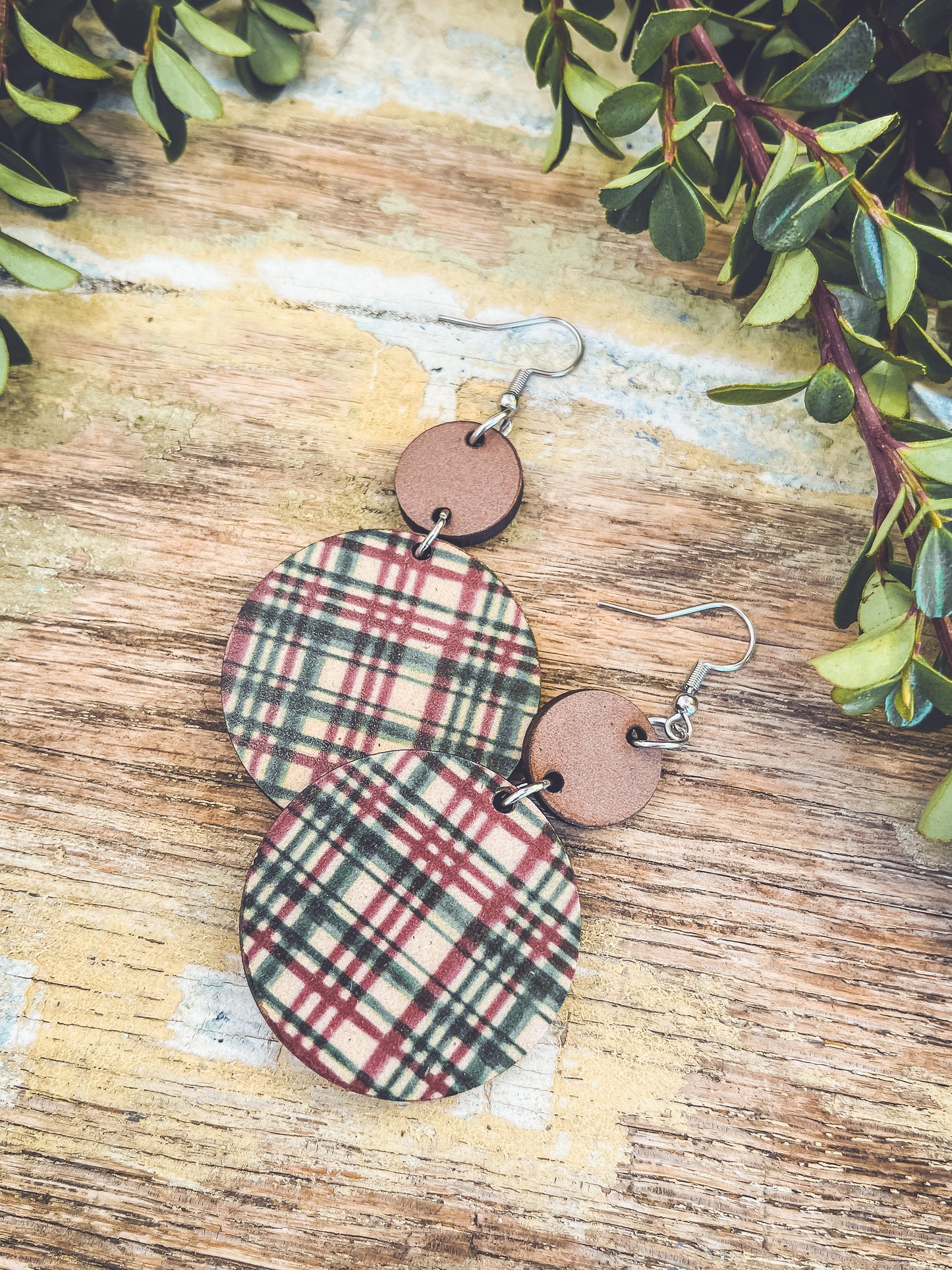 Beautiful Christmas Plaid Circle Earrings