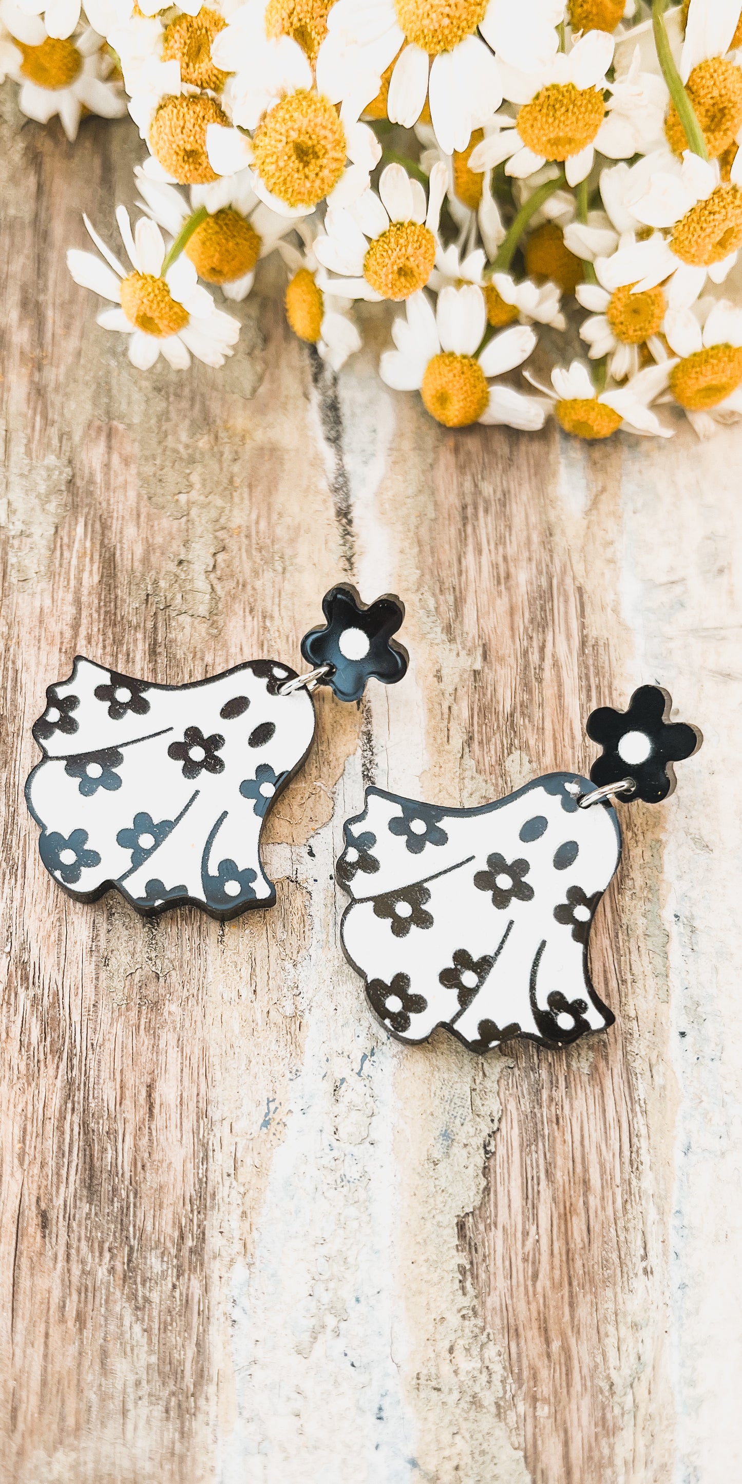 Adorable Flower Ghost Earrings