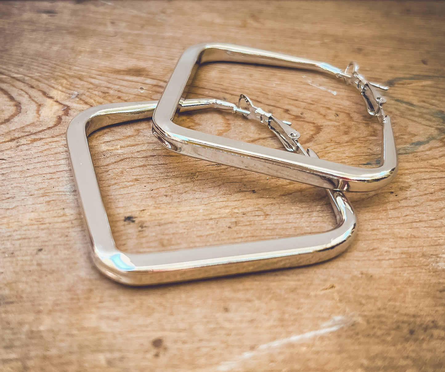 The Everyday Statement Hoop Square - Gold or Silver