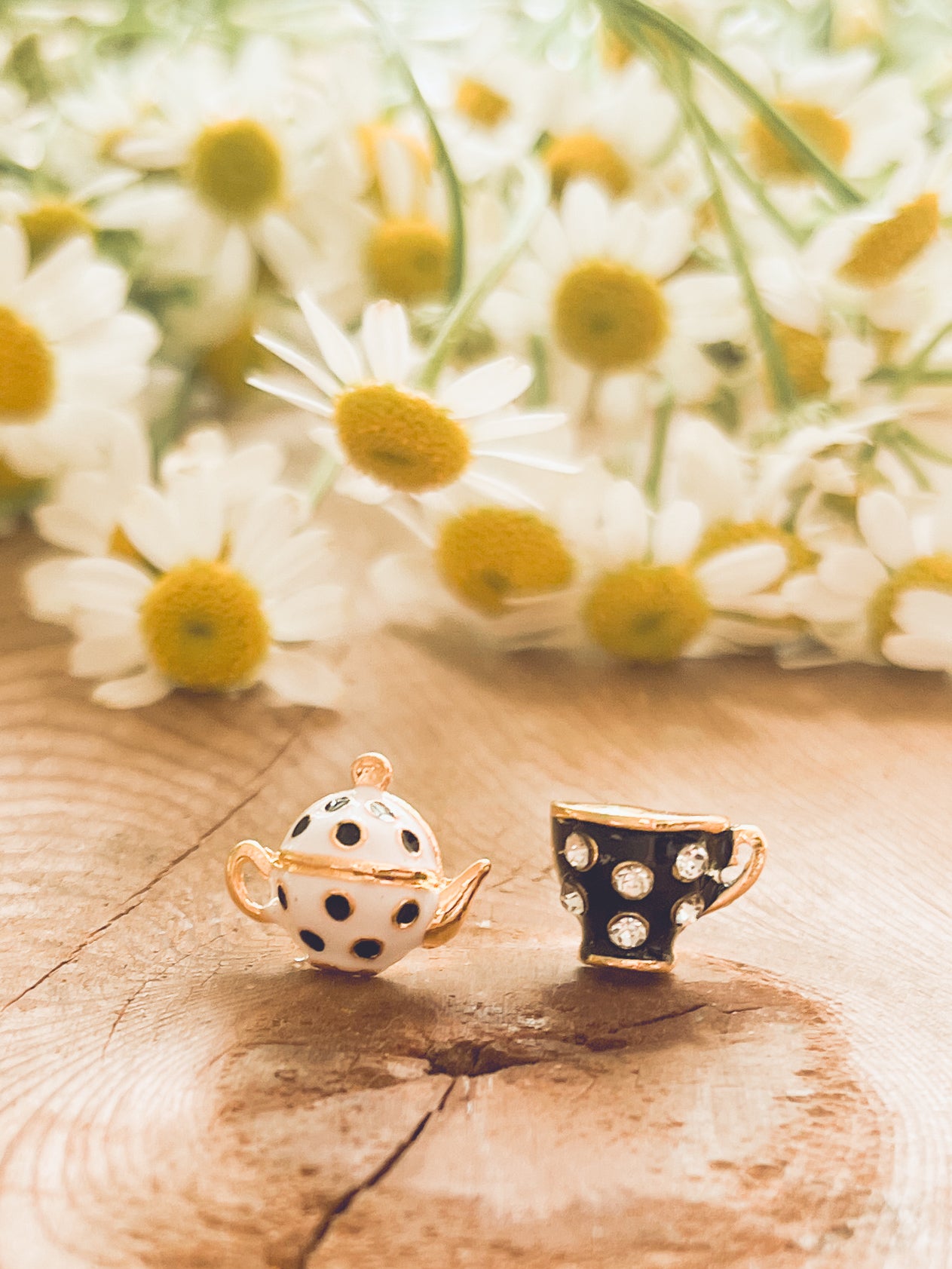 Adorable Teacup and Pot Stud Earrings