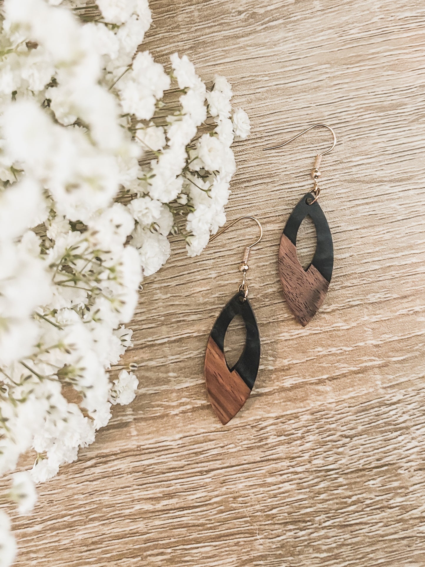 Beautiful Oval Wood and Black Earrings