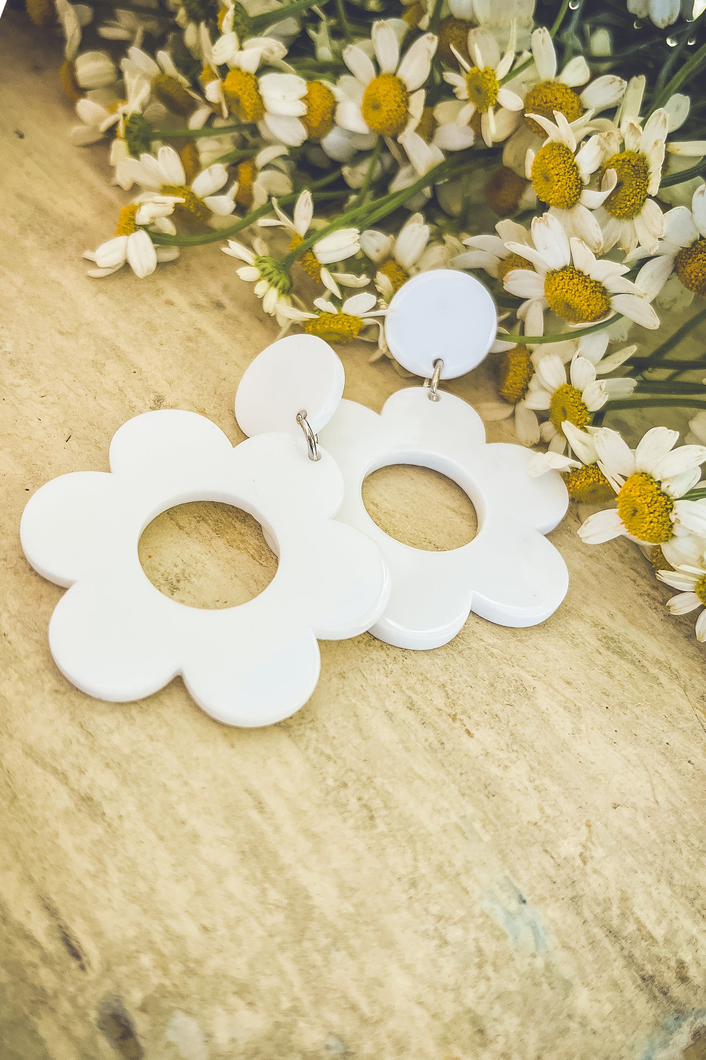 Beautiful Acrylic White Flower Earrings