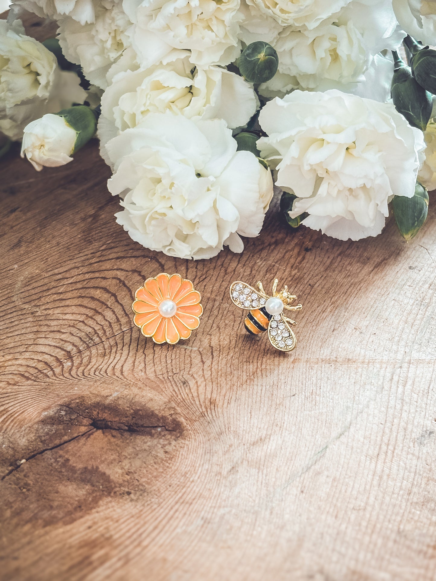 Adorable Bumble Bee and Flower Earrings