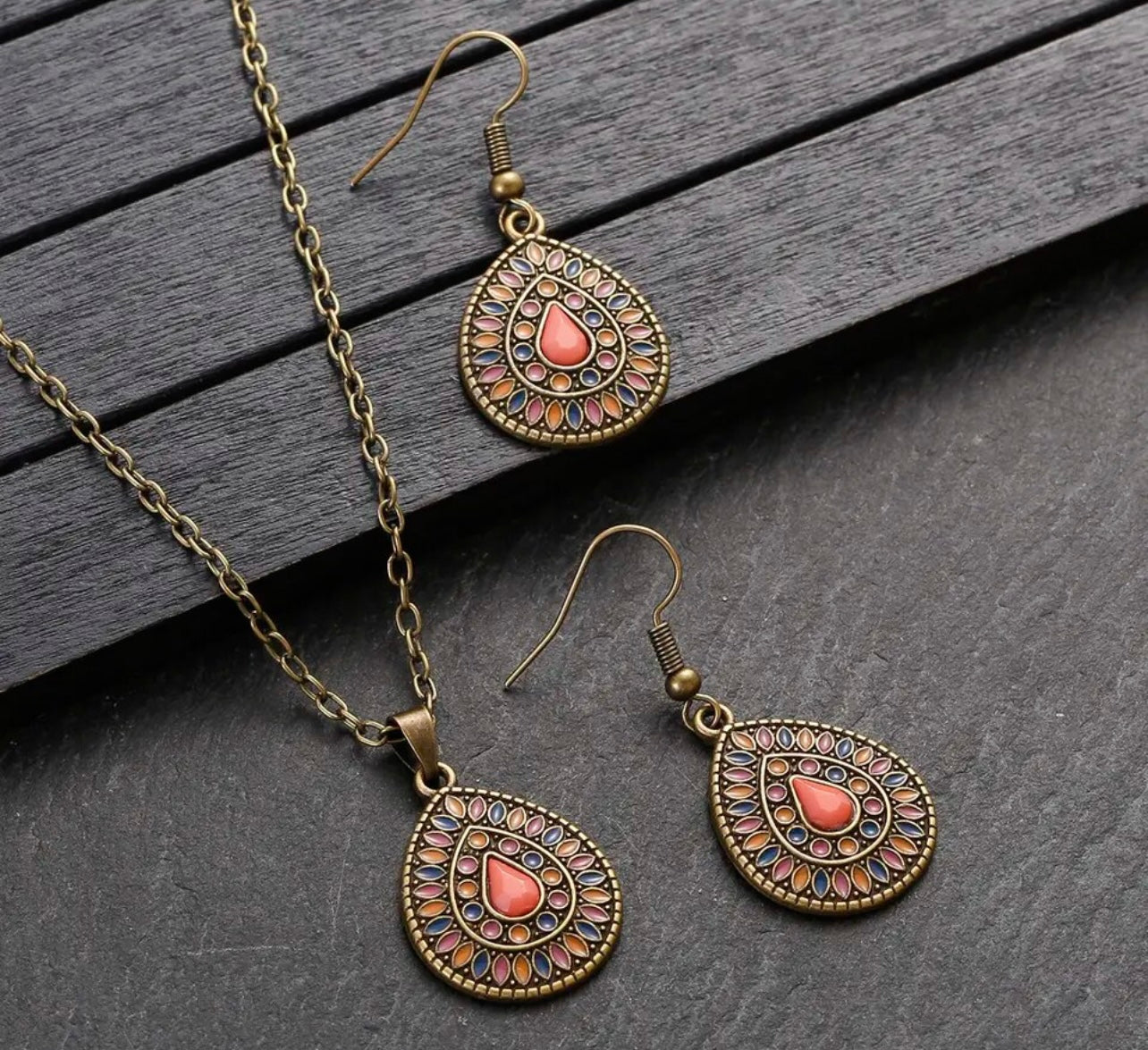 Beautiful Boho Orange Crystal Necklace and Earring Set