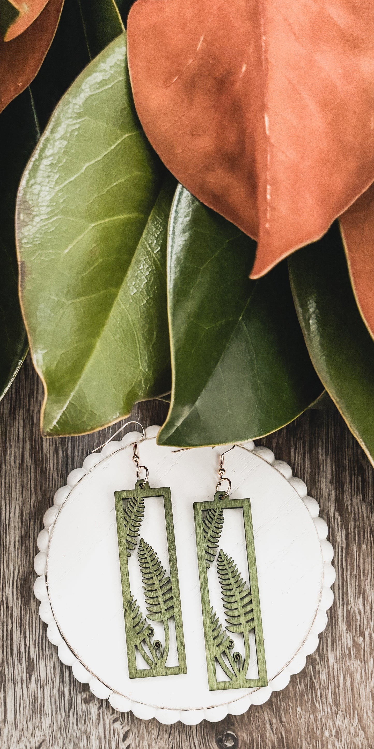 Beautiful Green Wood Foliage Earrings