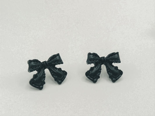 Adorable Black Bow Earrings