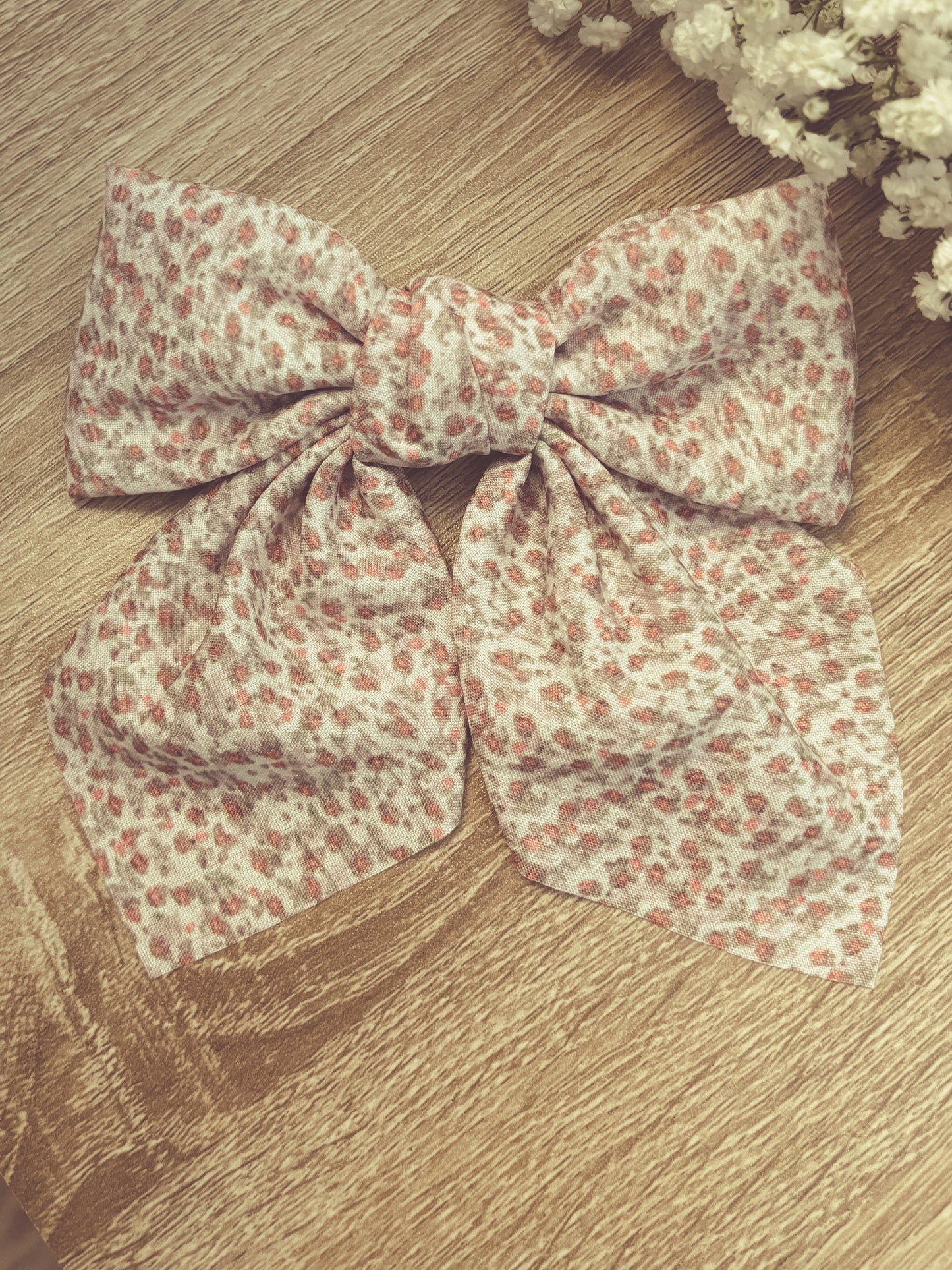 Adorable Soft Floral Bow Set