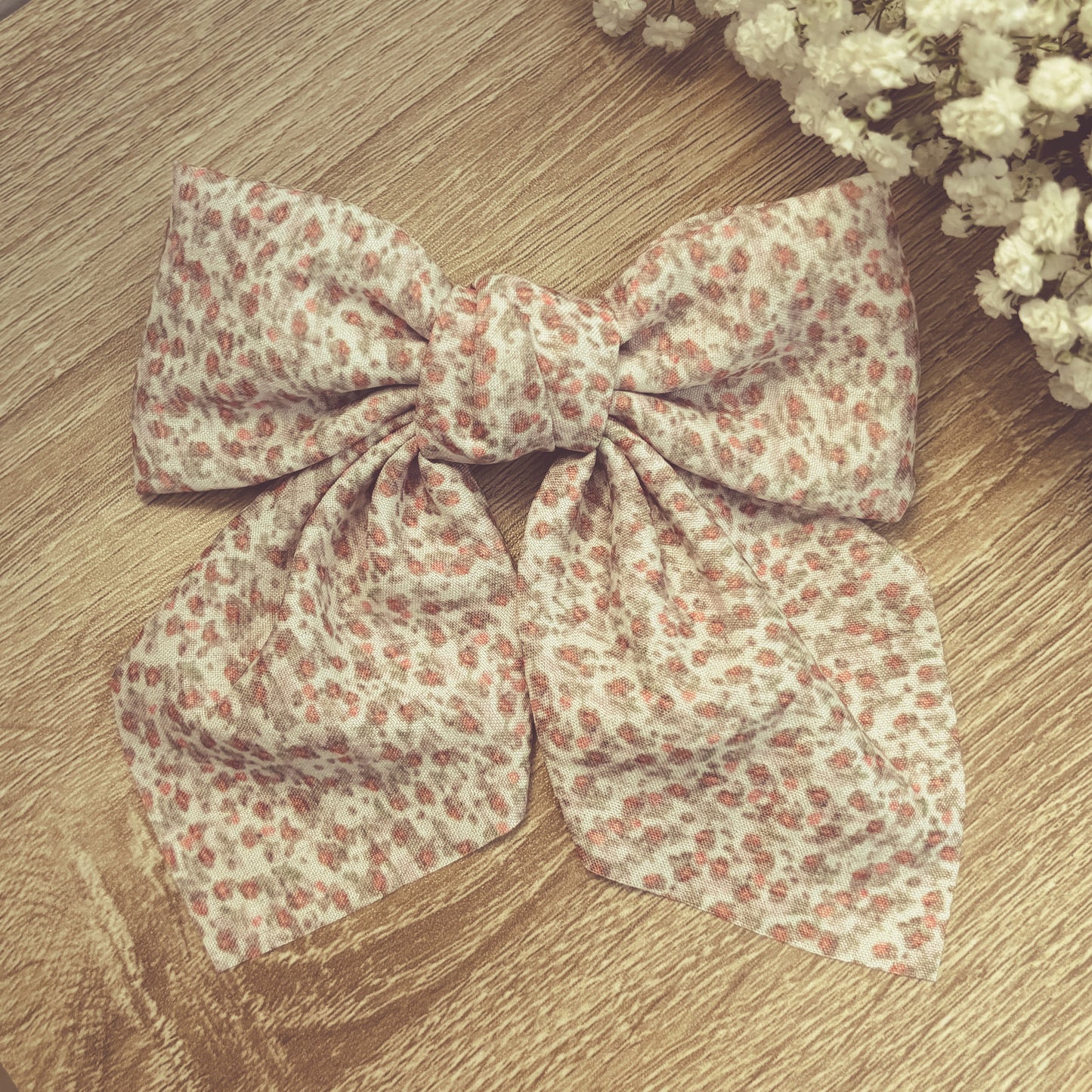 Adorable Soft Floral Bow Set