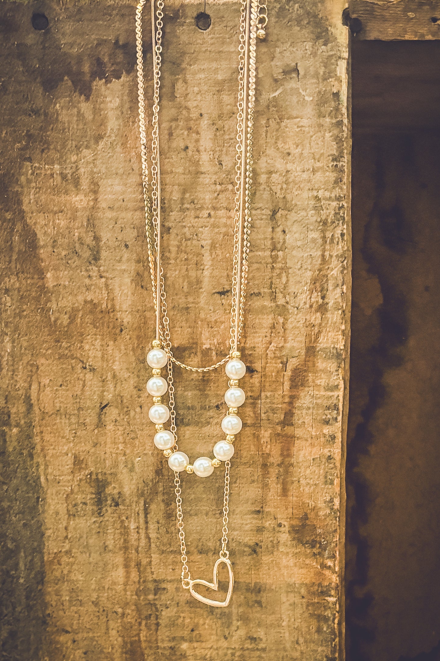 Beautiful Gold and Pearl Heart Necklace