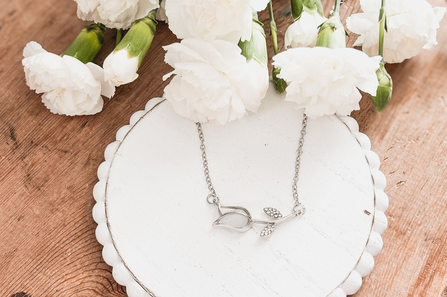 Beautiful Silver and Smokey Stone Tulip Necklace