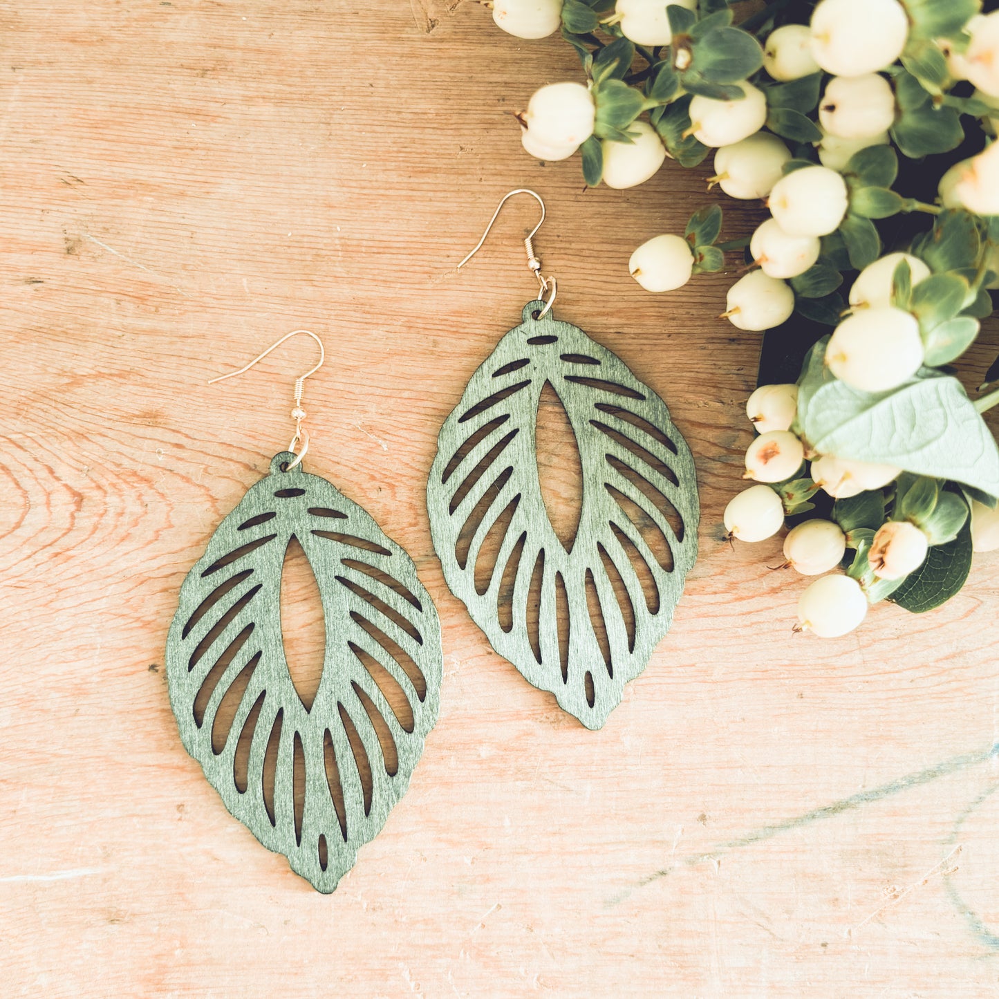 Beautiful Green Wood Leaf Earrings