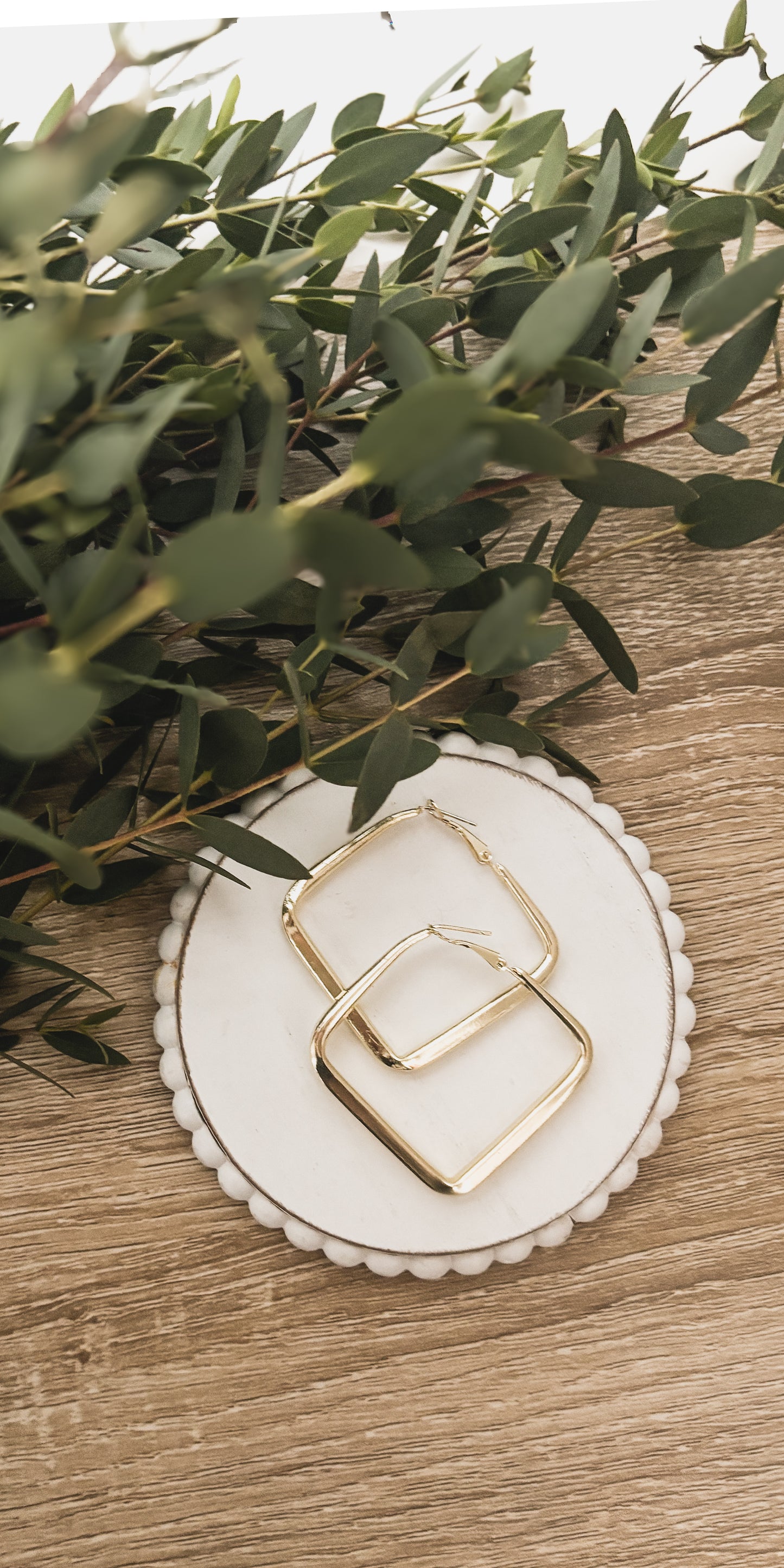 The Everyday Statement Hoop Square - Gold or Silver