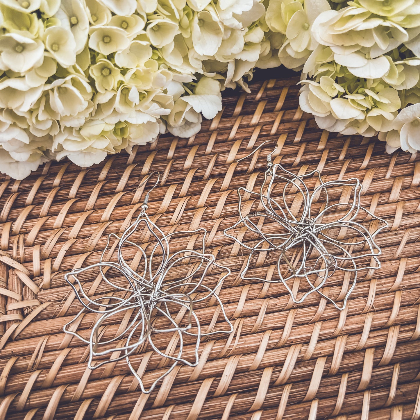 Beautiful Silver Flower Earrings