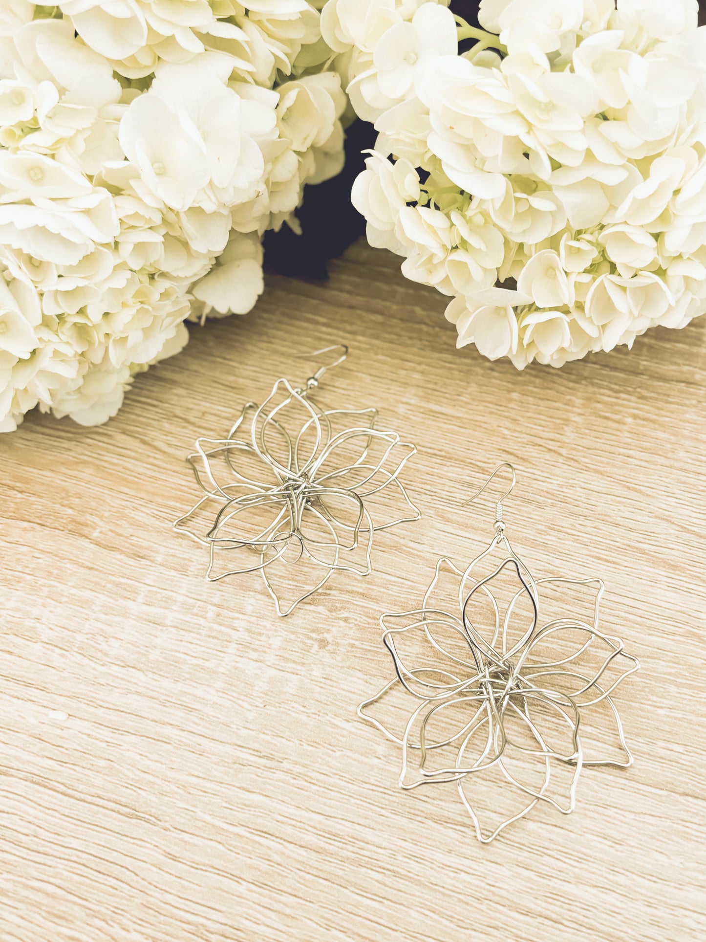 Beautiful Silver Flower Earrings