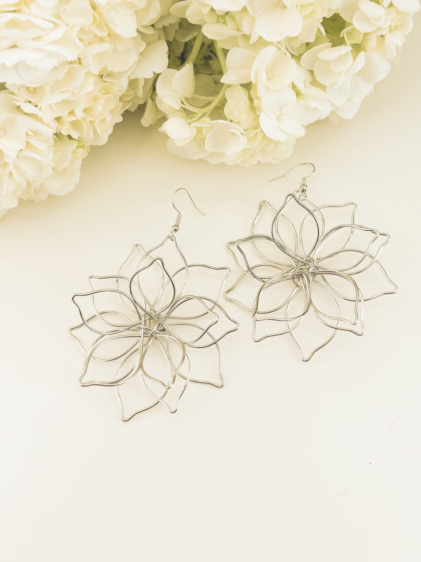 Beautiful Silver Flower Earrings