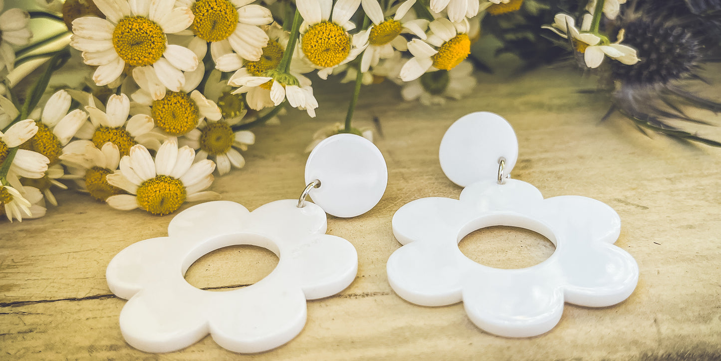 Beautiful Acrylic White Flower Earrings