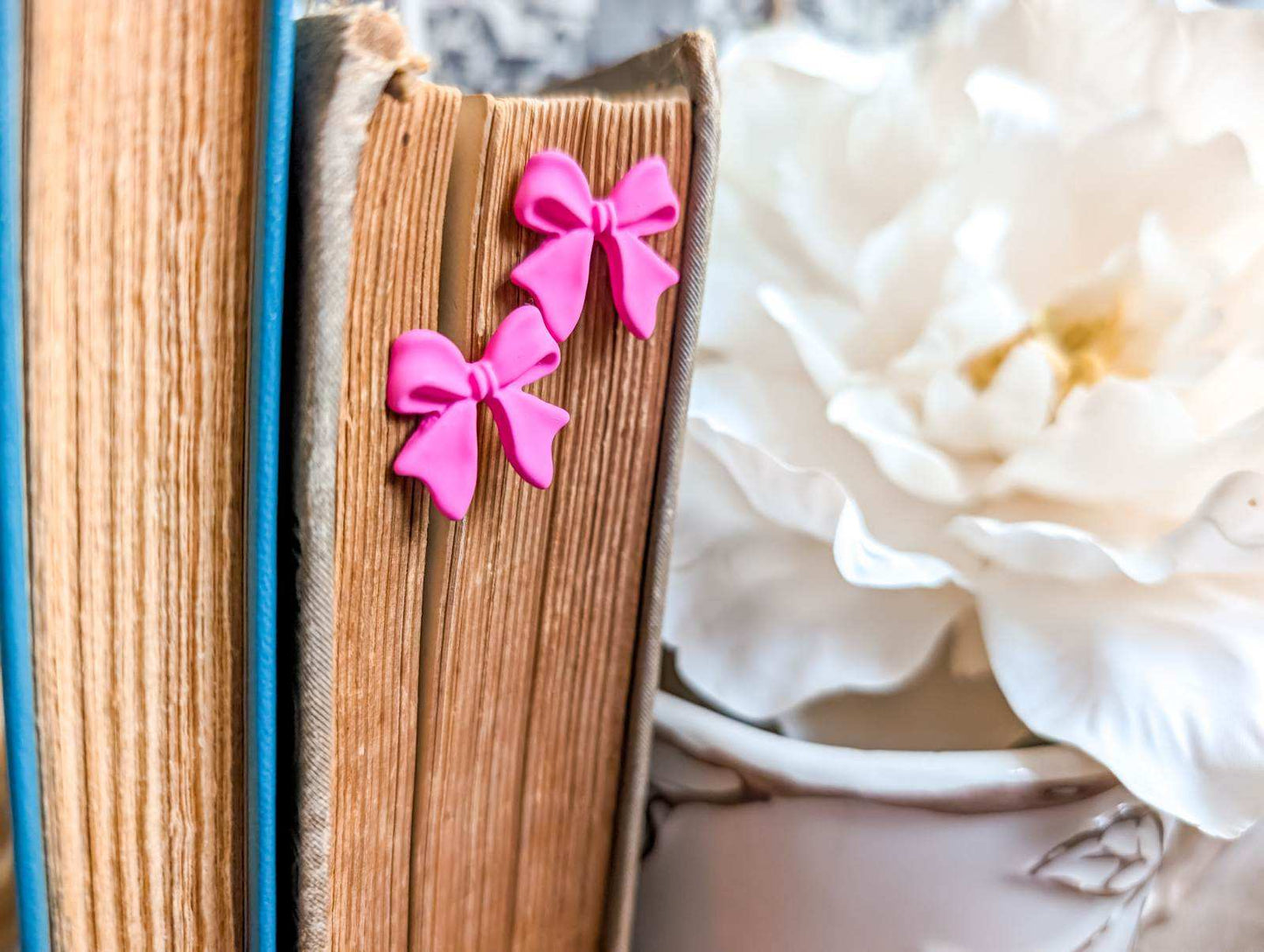 Beautiful Pink Bow Earrings