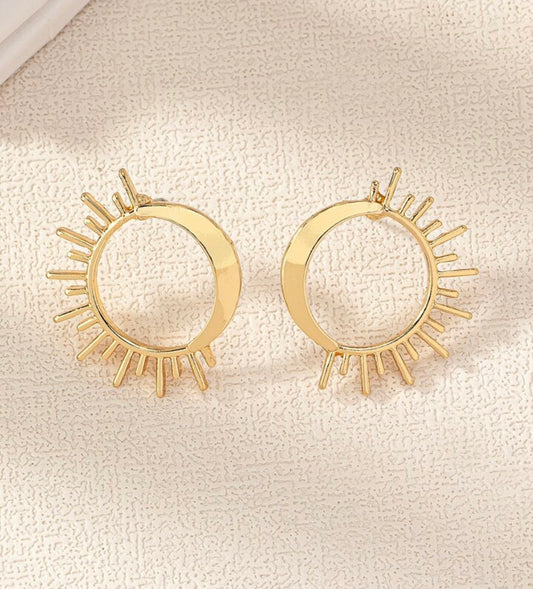Beautiful Gold Sun/Moon Earrings