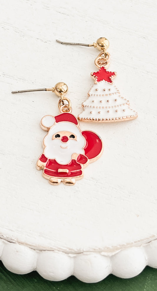 Adorable Snowy Santa Earrings