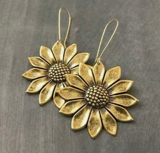 Beautiful Gold Sunflower Earrings