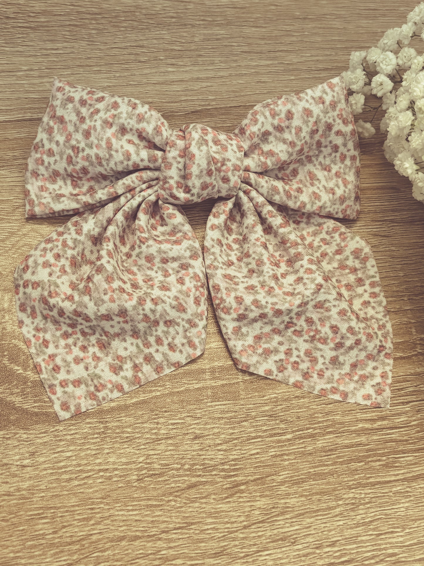 Adorable Soft Floral Bow Set