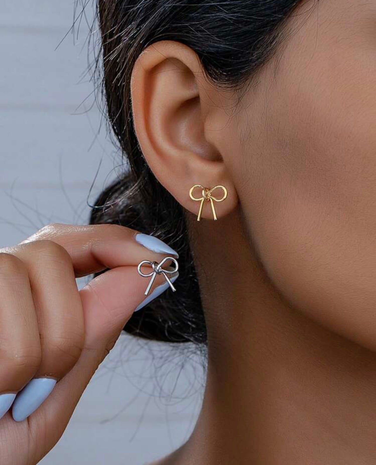 Adorable Gold Bow Earrings
