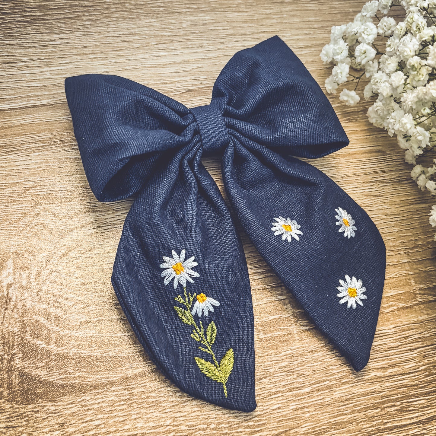 Adorable Blue Daisy Bow