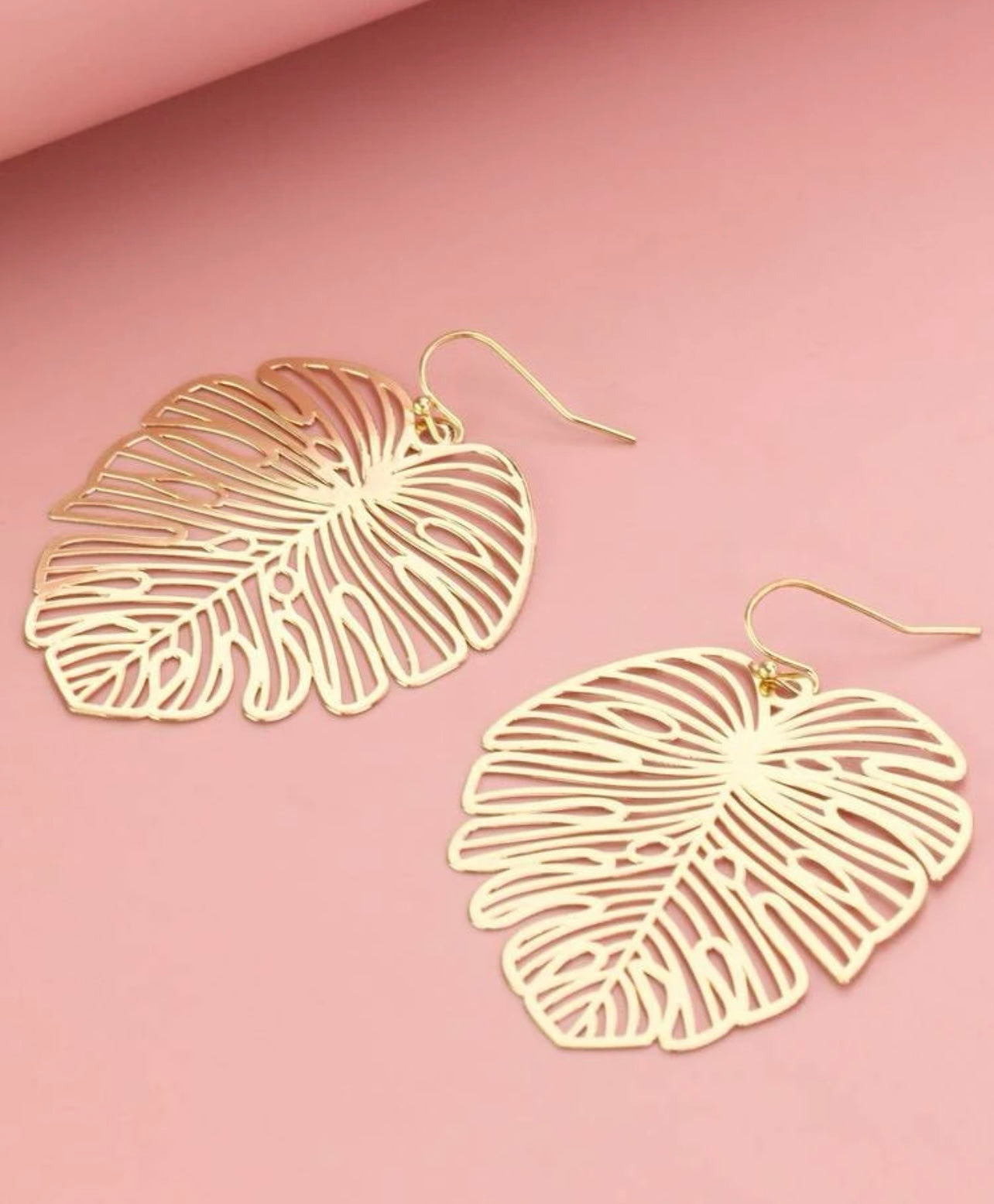 Beautiful Gold Leaf Earrings