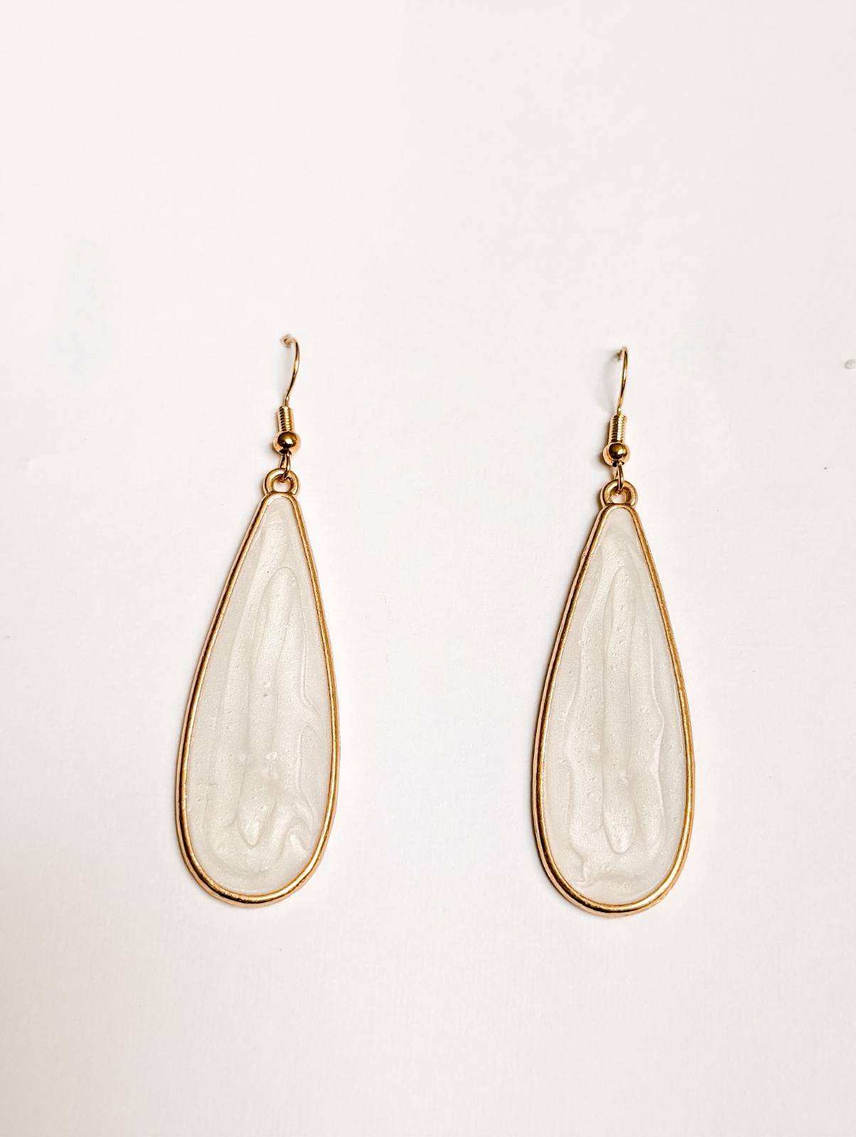 Beautiful Gold and White Drop Earrings