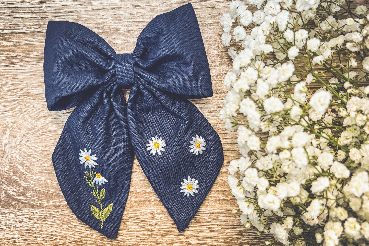 Adorable Blue Daisy Bow