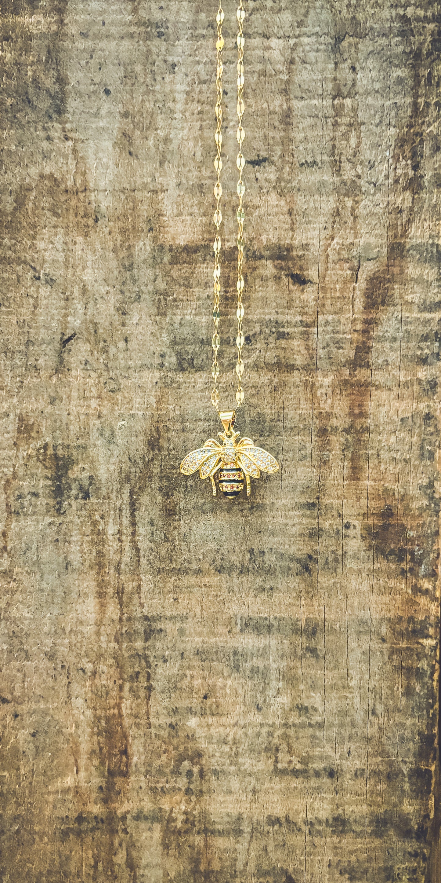 Beautiful Gold Bumble Bee Necklace