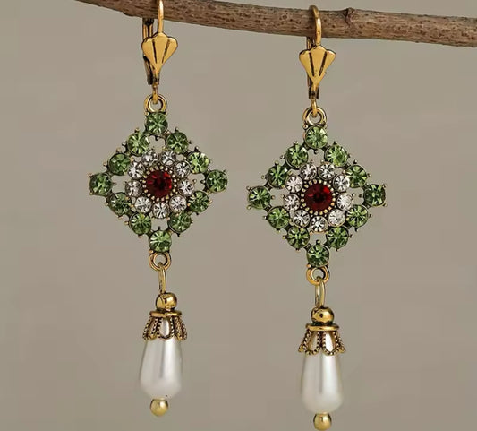 Beautiful Gold and Pearl Victorian Earrings