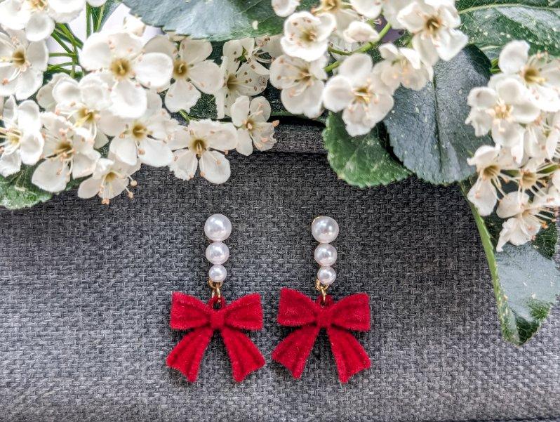 Beautiful Red Bow and Pearl Earrings