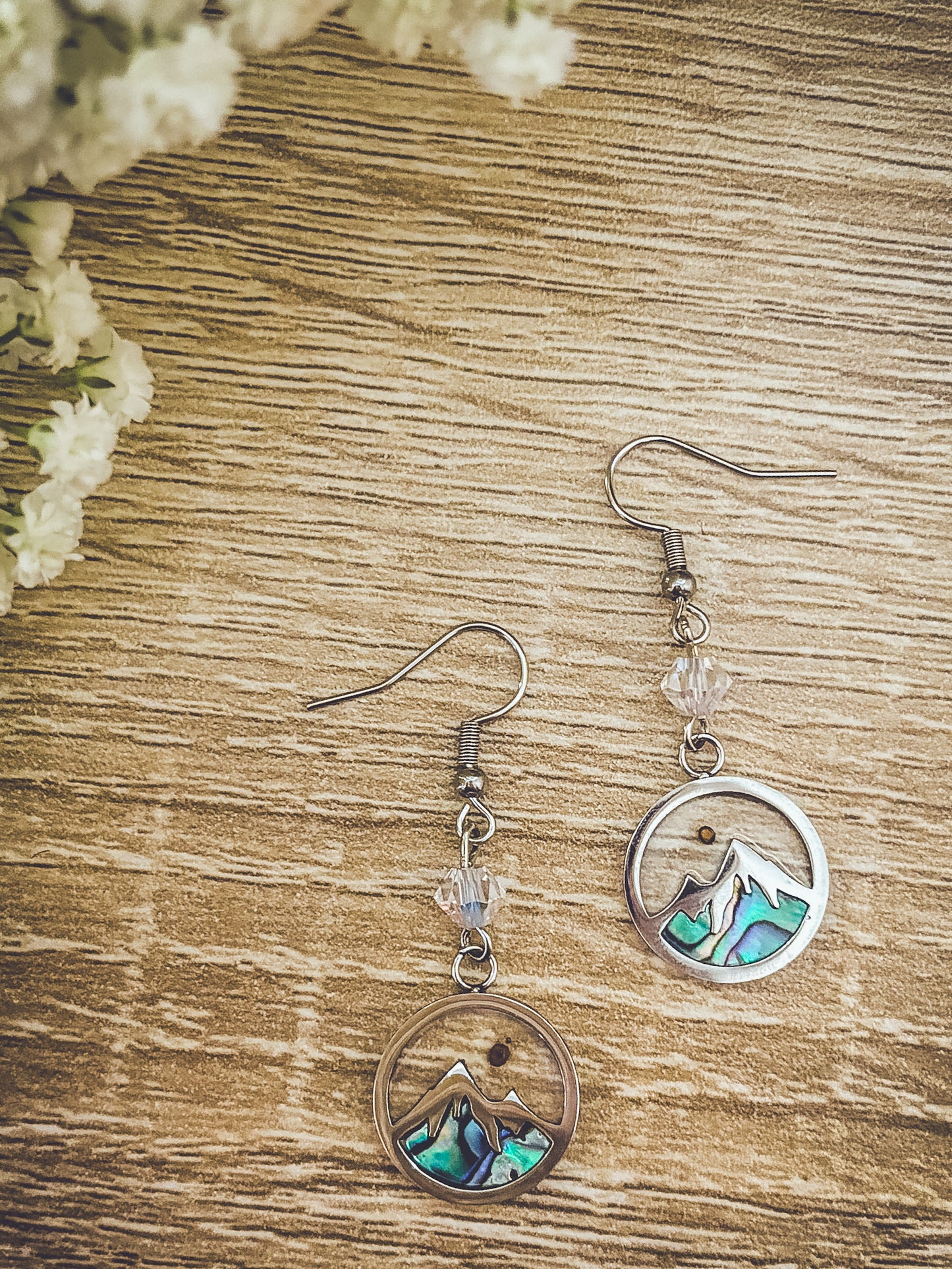 Beautiful Mountain Mustard Seed Faith Earrings