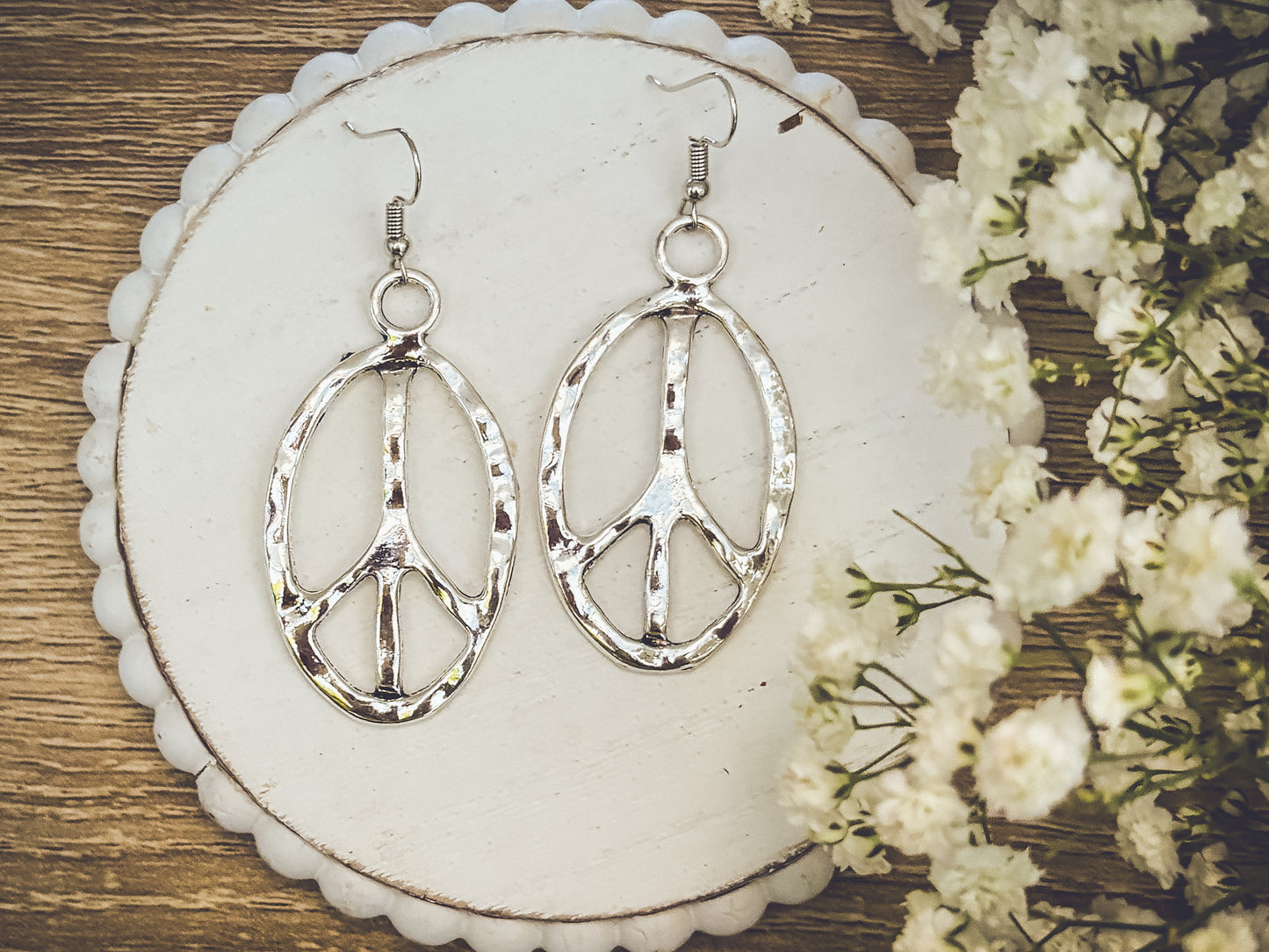 Beautiful Silver Peace Sign Earrings