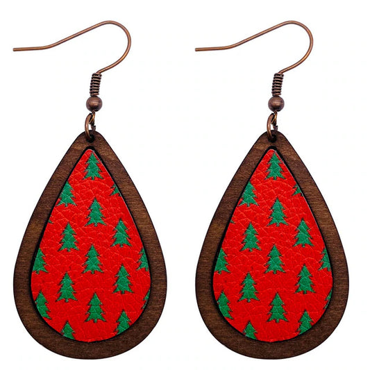 Beautiful Red and Green Christmas Tree Earrings